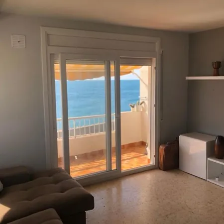 Coco A Primera Linea De Mar Apartment L'Ametlla de Mar